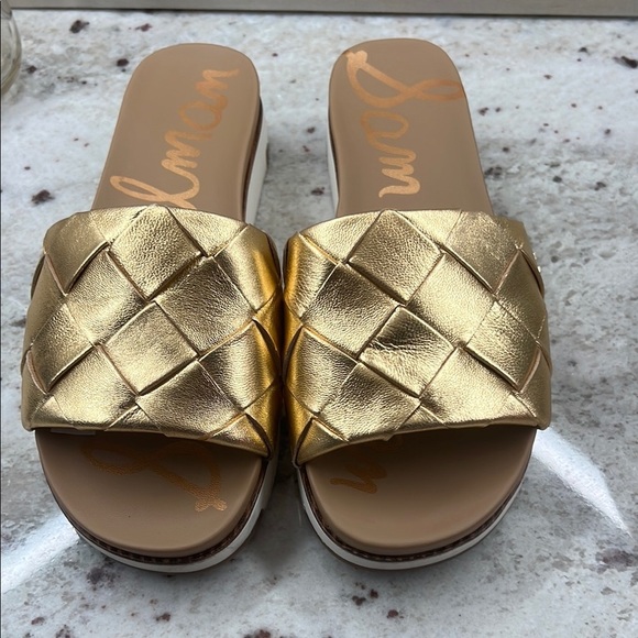 Sam Edelman Adaley Gold Slide Sandal - Picture 6 of 11